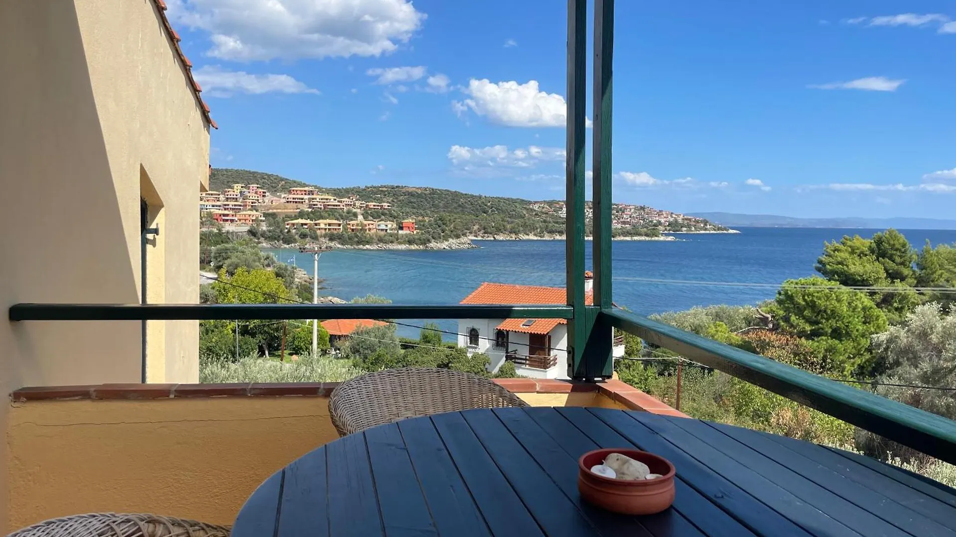Apartment The Yellow Houses Agios Nikolaos